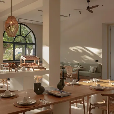 Elisabeth By The Sea Hotel