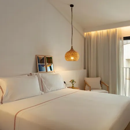 Elisabeth By The Sea 滨海托萨