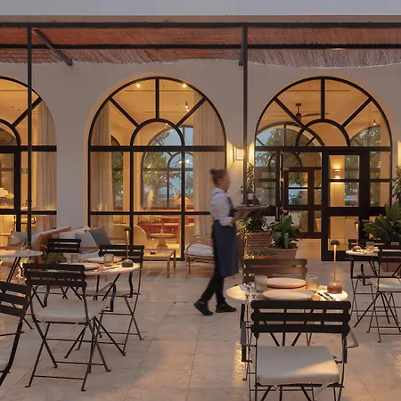 Elisabeth By The Sea Hotel