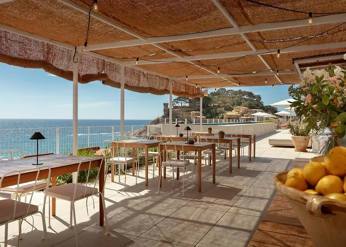 Elisabeth By The Sea Hotel 5*